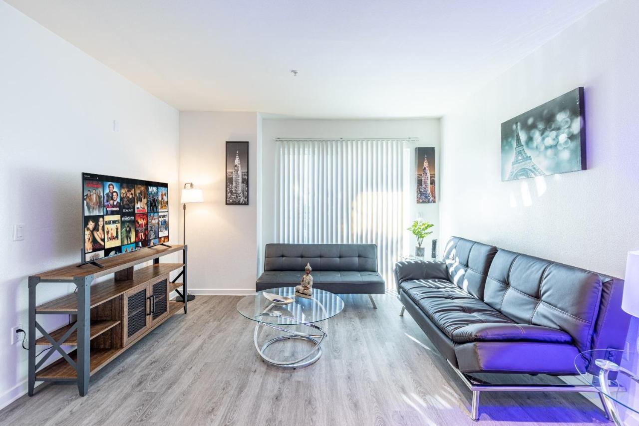 Modern 2Br Apartment On Gordon St Hollywood Apts Los Angeles Bagian luar foto